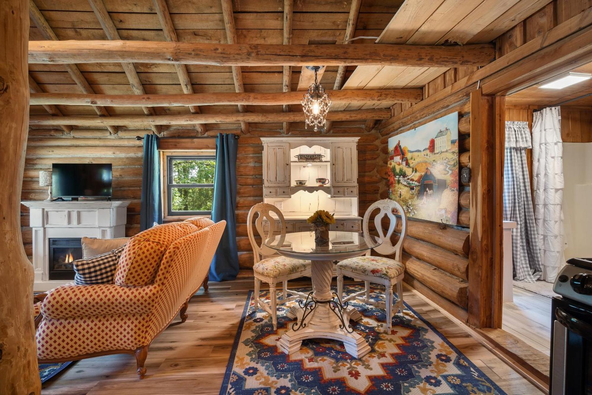 Spring Hill Farm - The Happy Hound Villa Alma Екстериор снимка