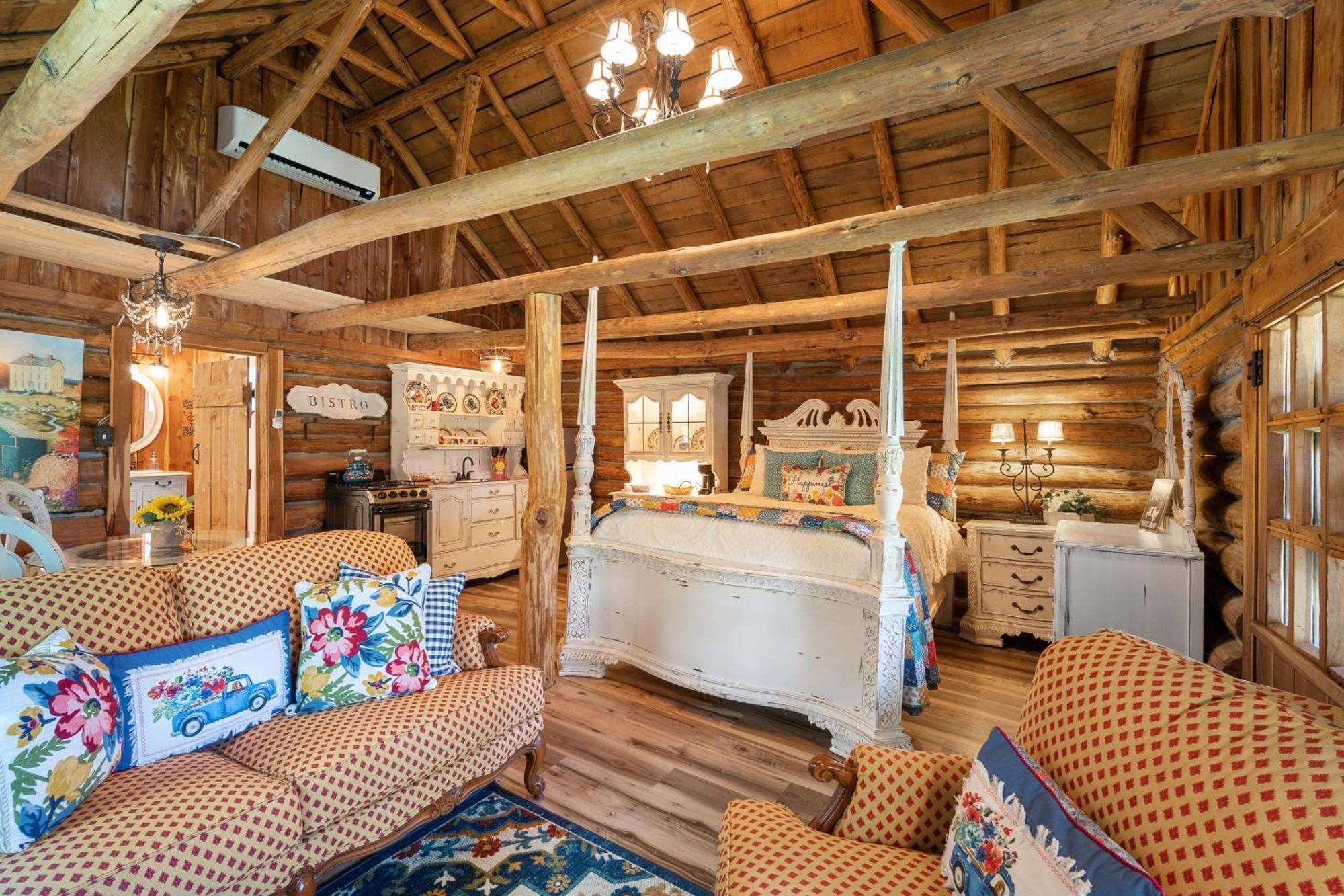 Spring Hill Farm - The Happy Hound Villa Alma Екстериор снимка